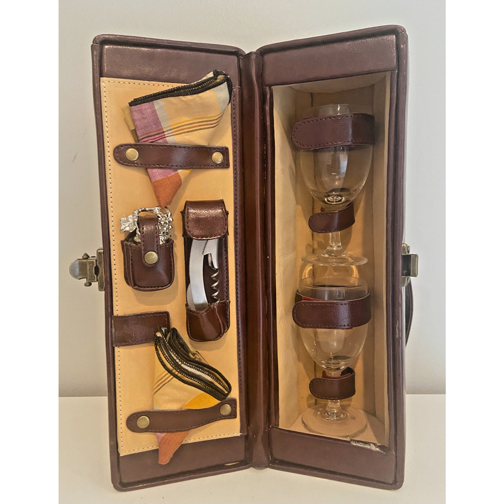 Vintage Legacy by Picnic Time Leather Wine Valet Case W/ Strap, Burgundy